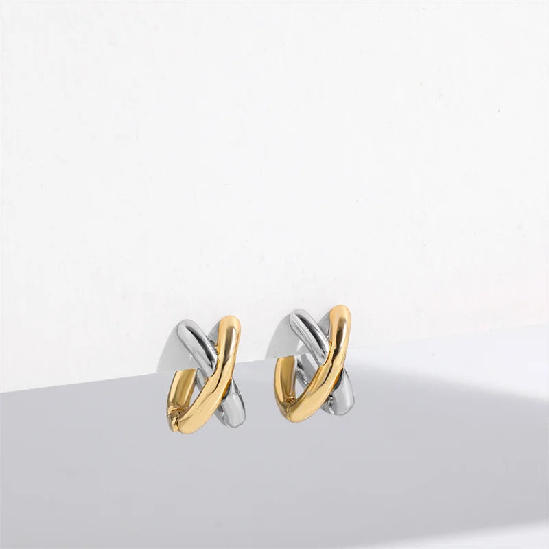 Pendientes Vintage CC Cruz con Circonitas Estilo Coreano Elegante