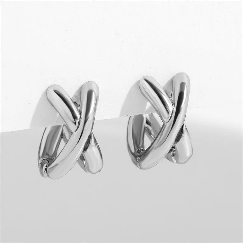 Pendientes Vintage CC Cruz con Circonitas Estilo Coreano Elegante